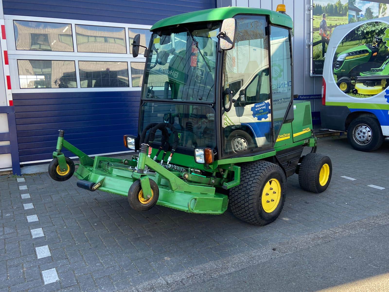 John Deere 1515 – 4 toro