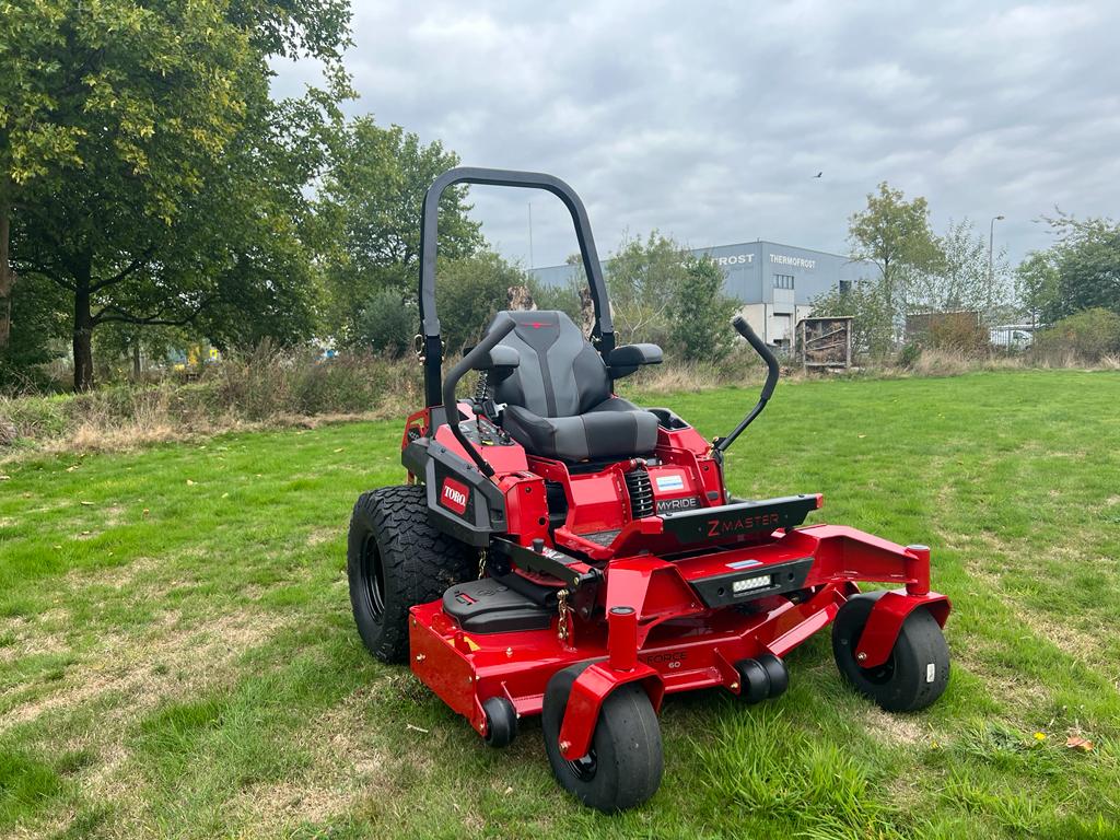 vrouwelijk Af en toe Arena Toro Z-Master 4000 Serie PRO Editie! Zero turn 152cm 2023! - Uw partner in  tuin- en parkmachines!