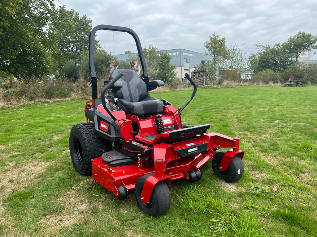 vrouwelijk Af en toe Arena Toro Z-Master 4000 Serie PRO Editie! Zero turn 152cm 2023! - Uw partner in  tuin- en parkmachines!