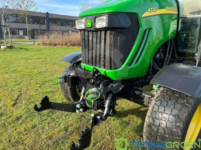 John Deere 4720 compact tractor mini tractor