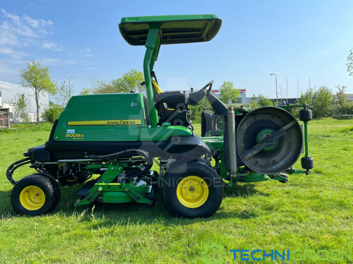 John Deere 9009A maaimachine