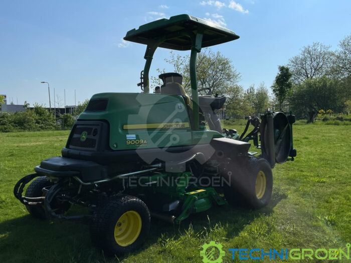 John Deere 9009A maaimachine