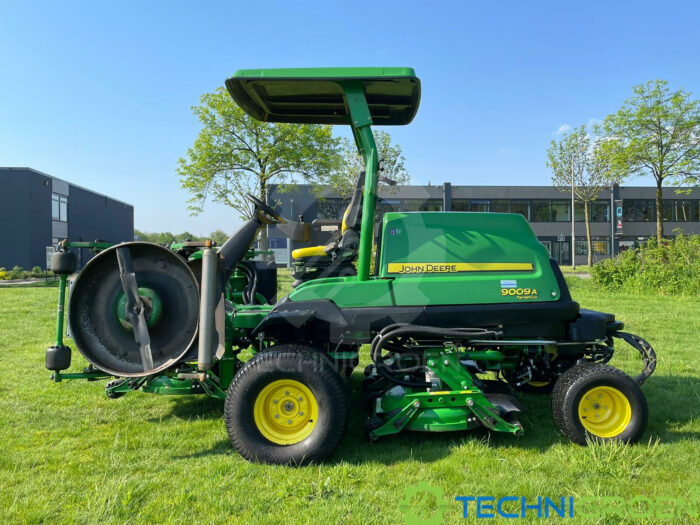 John Deere 9009A maaimachine