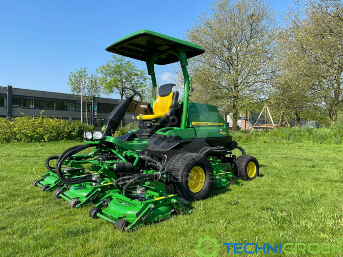 John Deere 9009A maaimachine