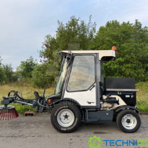 LM Trac 286 borstelmachine 2018 wit werktuigdrager