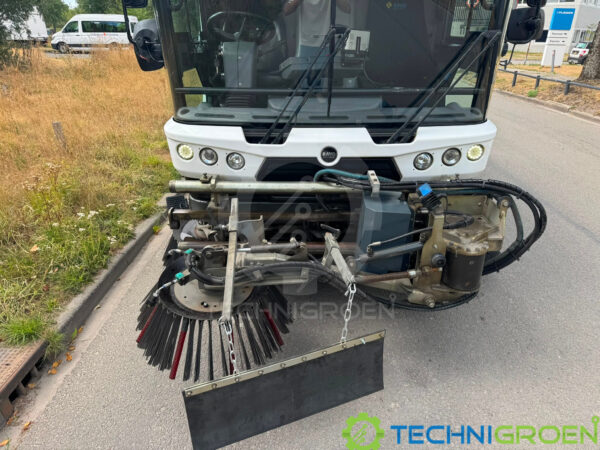 Ravo veegmachine EURO 6