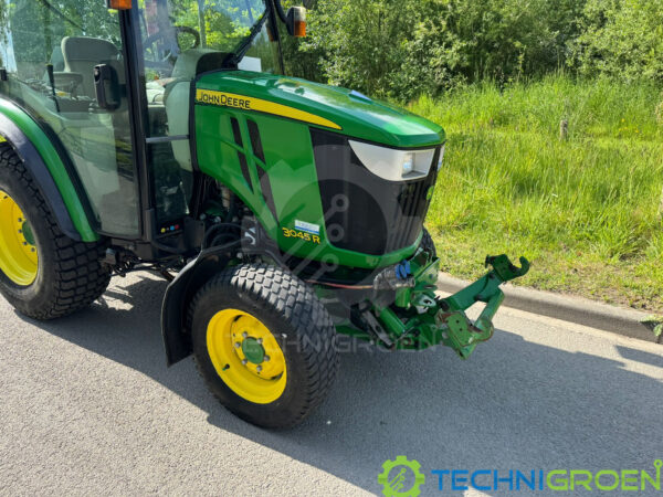 John Deere 3045R Tractor 2015 16