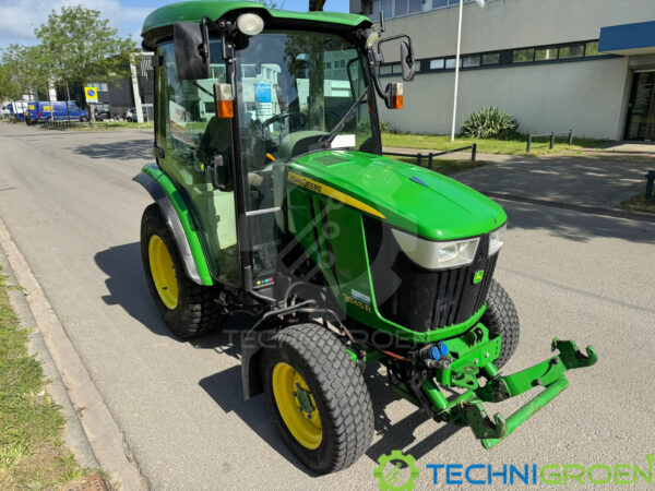John Deere 3045R Tractor 2015 7
