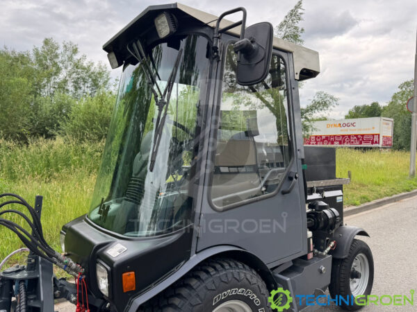 LM Trac 286 borstelmachine 11